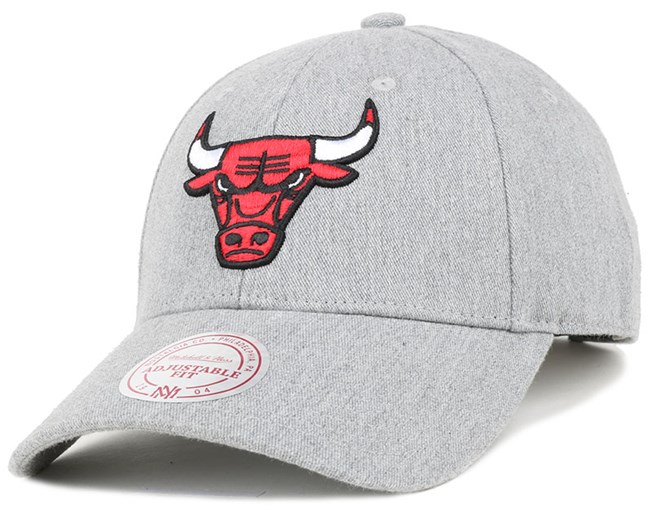 Chicago Bulls Low Pro Graphite Adjustable - Mitchell & Ness caps ...