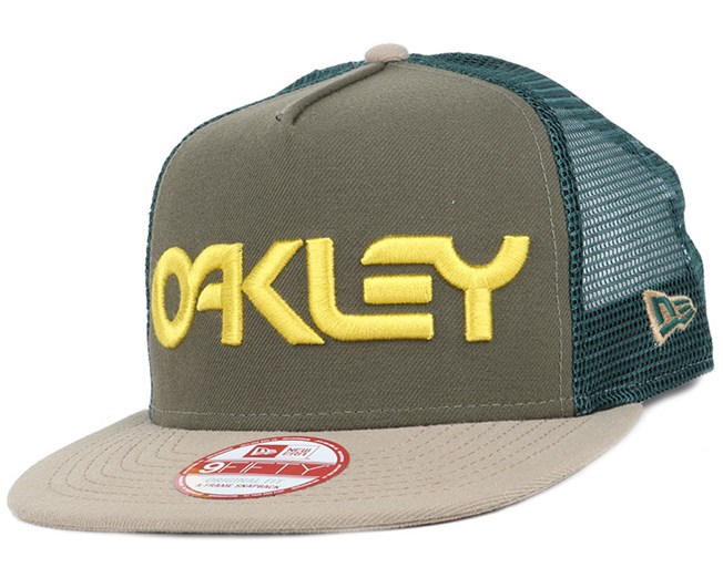 oakley factory pilot cap