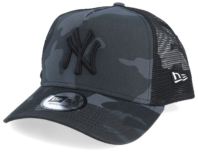 NEW ERA NEW YORK YANKEES ESSENTIAL CAMO 9FIFTY SNAPBACK