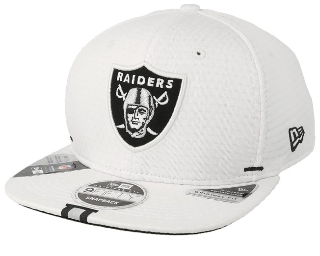 New Era 39Thirty Cap Training Oakland Raiders