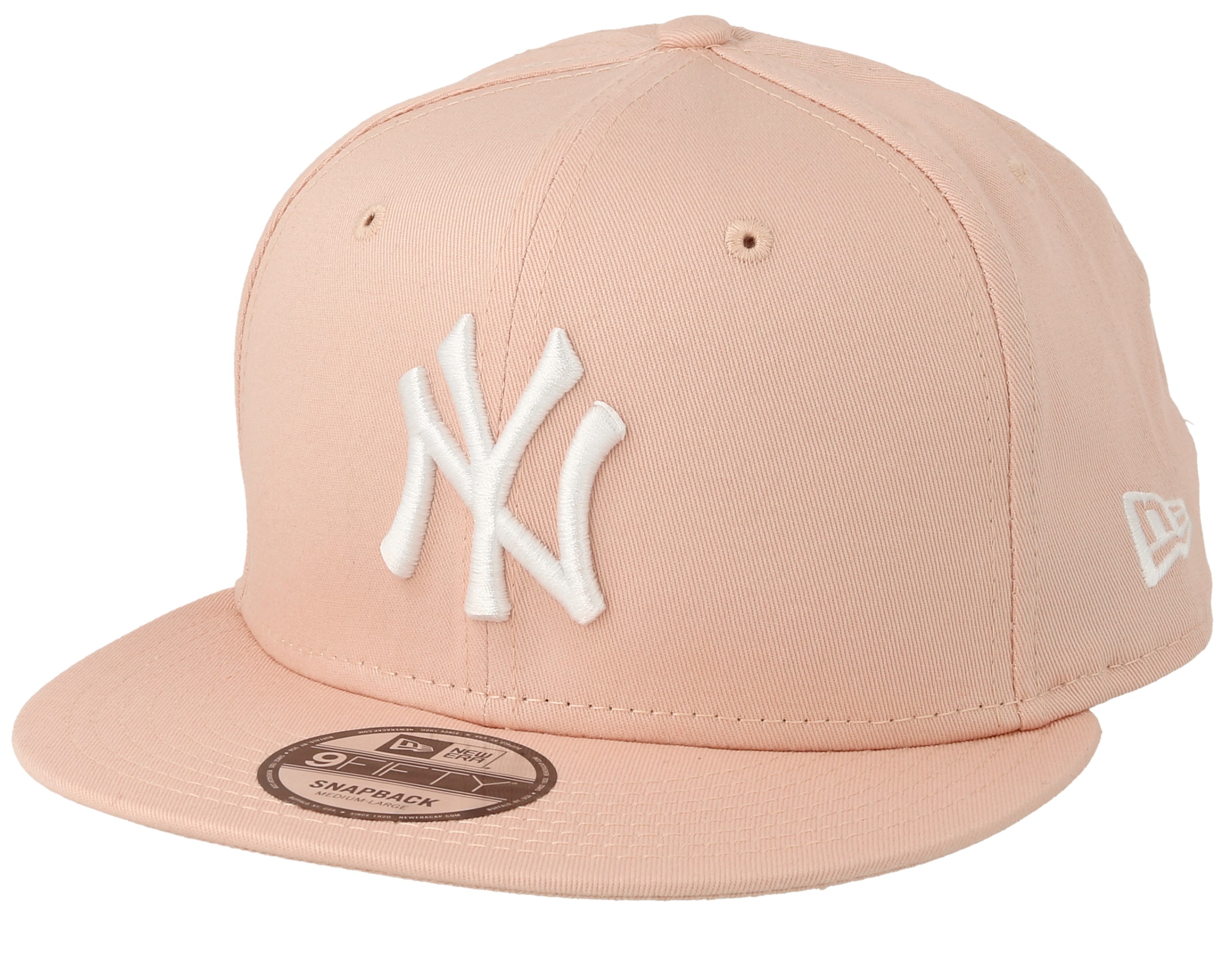 Peach color fitted hat