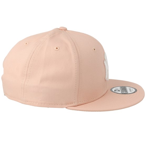 Peach snapback Clearance