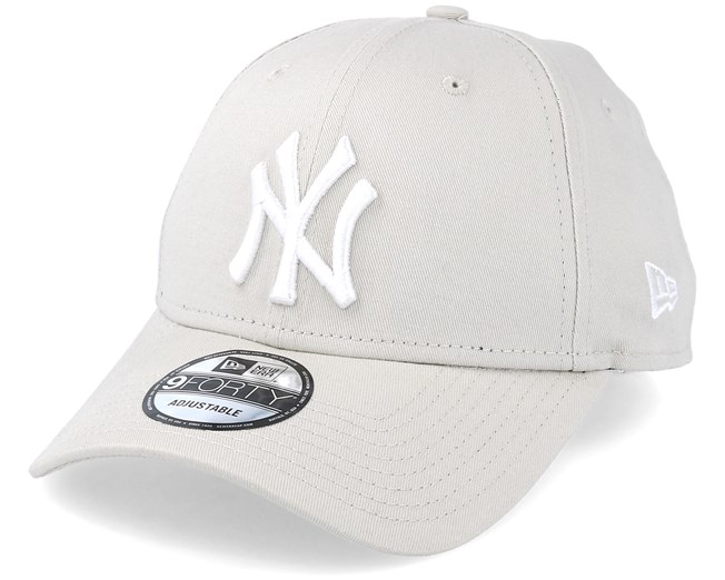 white ny baseball cap