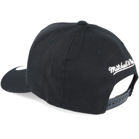 black and white adidas beanie