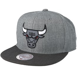 Bulls hat grey