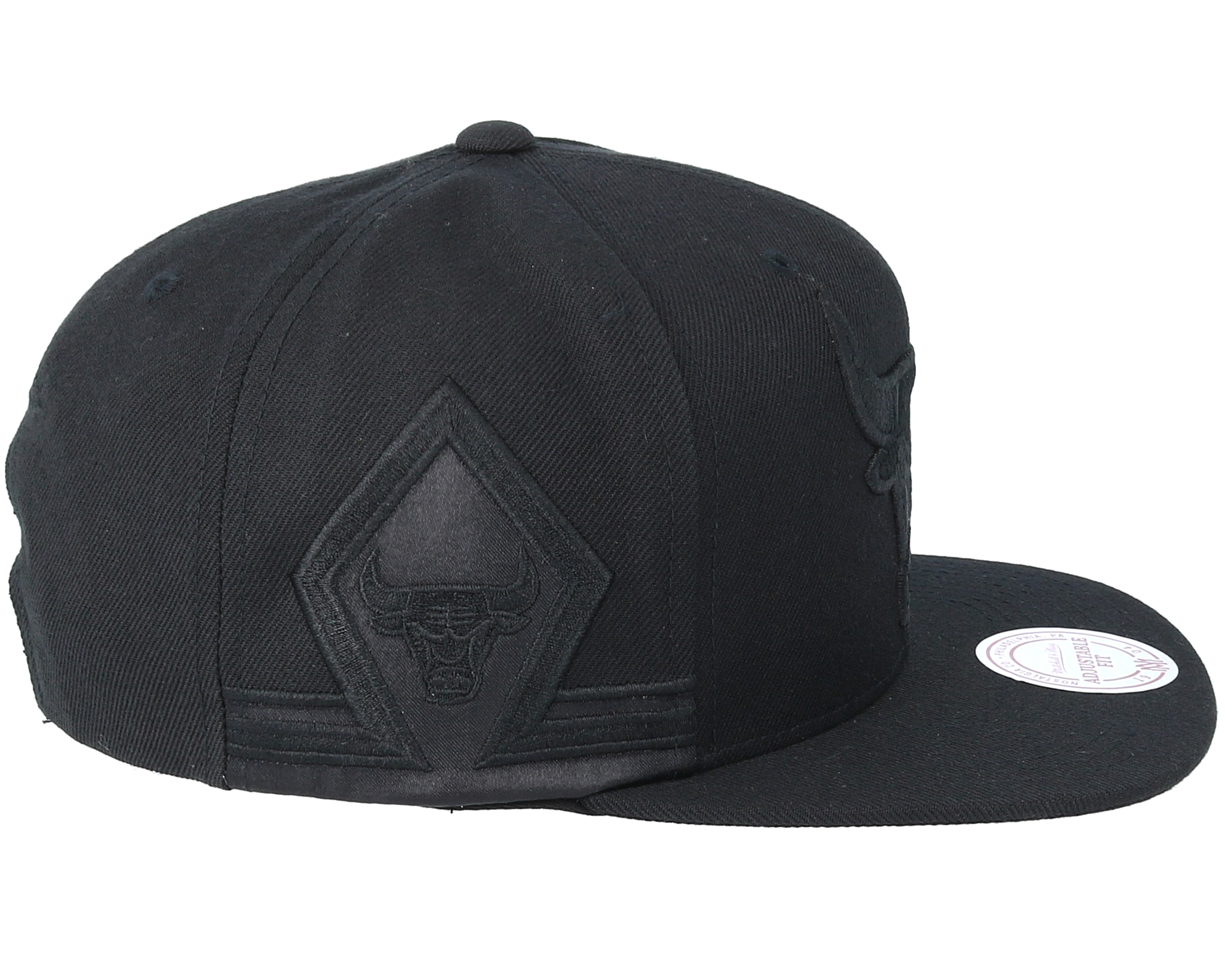 Chicago Bulls Tonal Short Hook Black Snapback Mitchell & Ness caps Hatstore.co.uk
