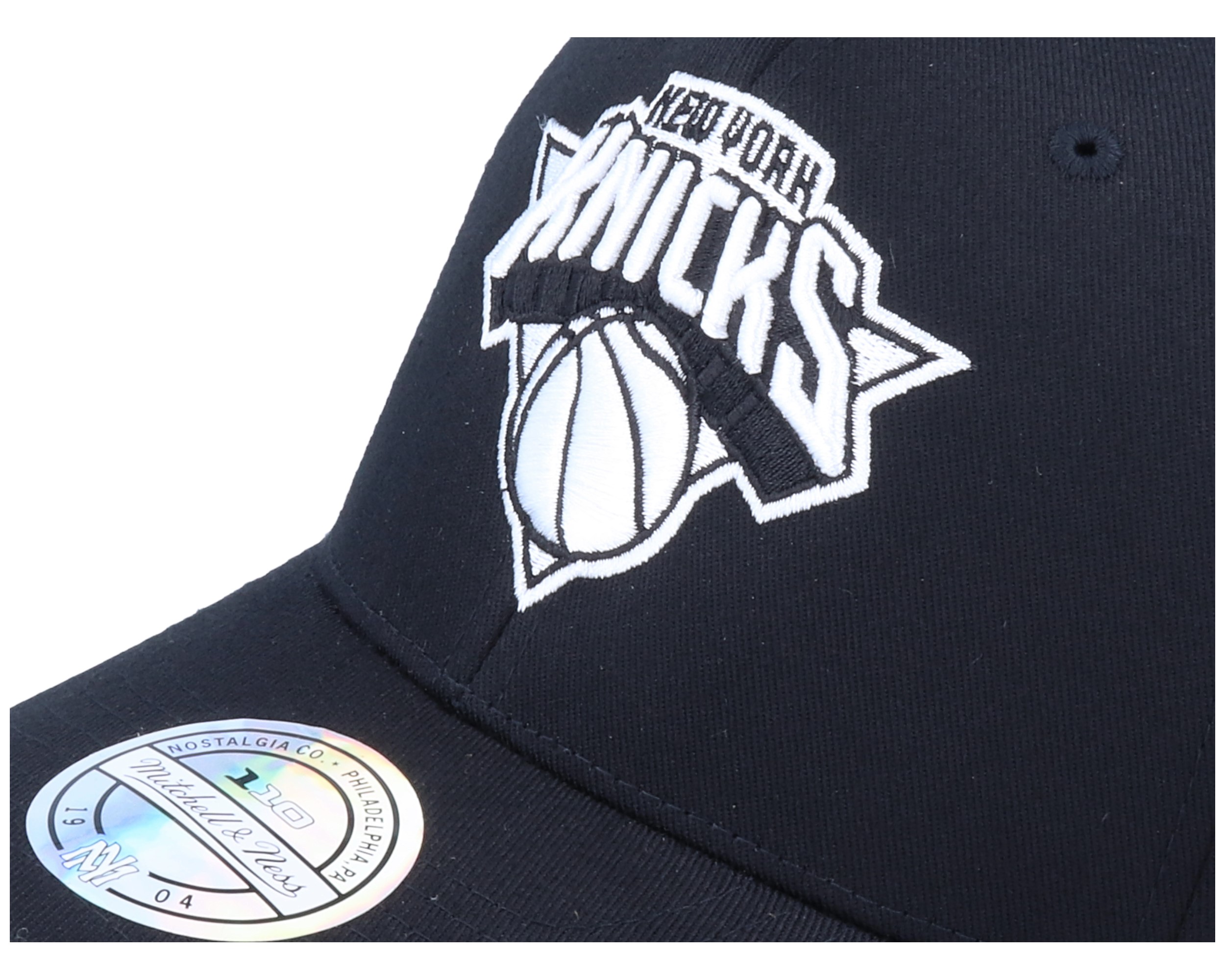 New York Knicks Black & White Logo 110 Adjustable ...