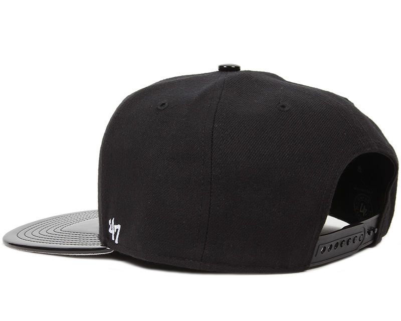 NY Yankees Shinedown Black/White Snapback - 47 Brand caps