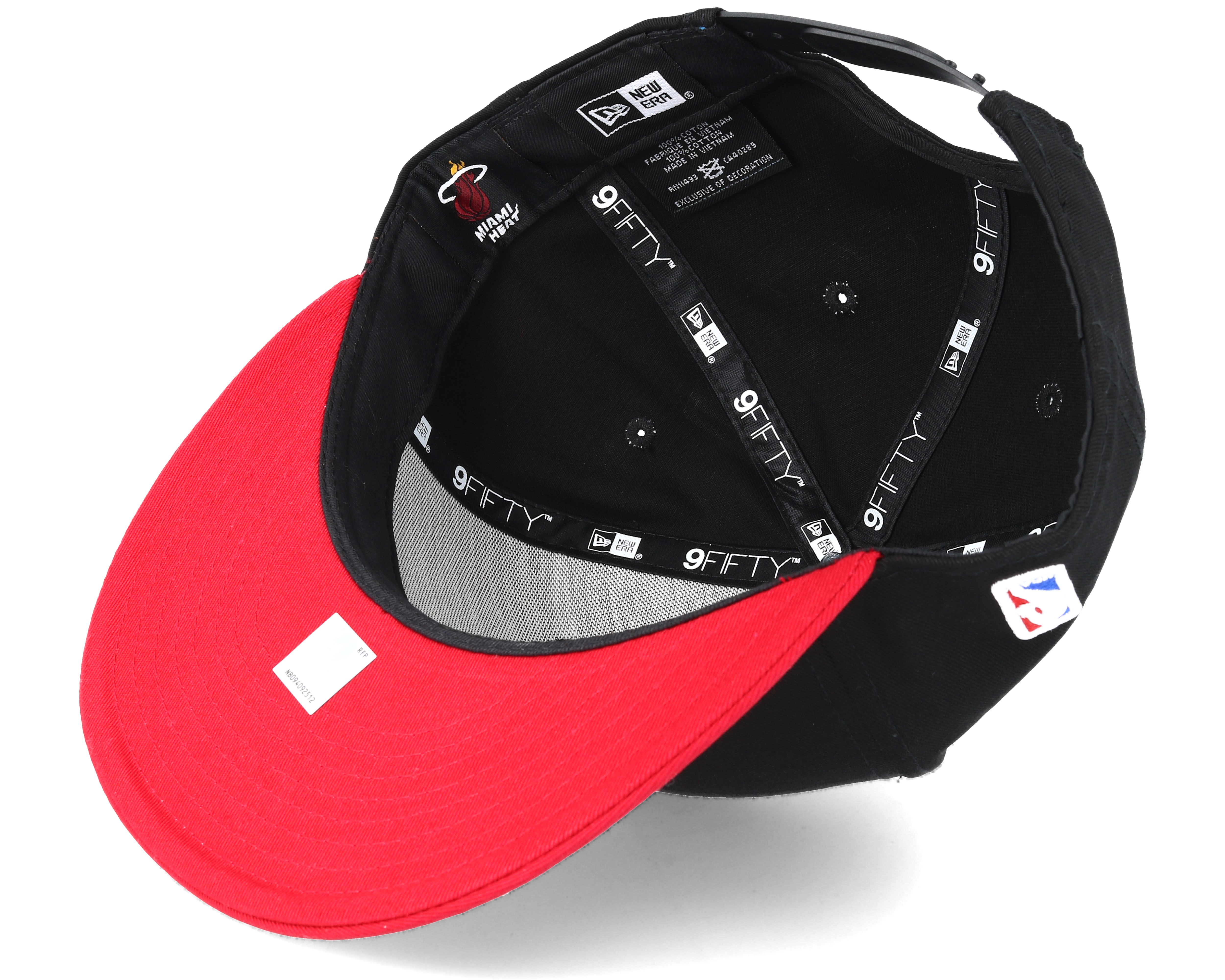 Miami Heat Base 9Fifty Black Snapback - New Era caps - Hatstoreworld.com