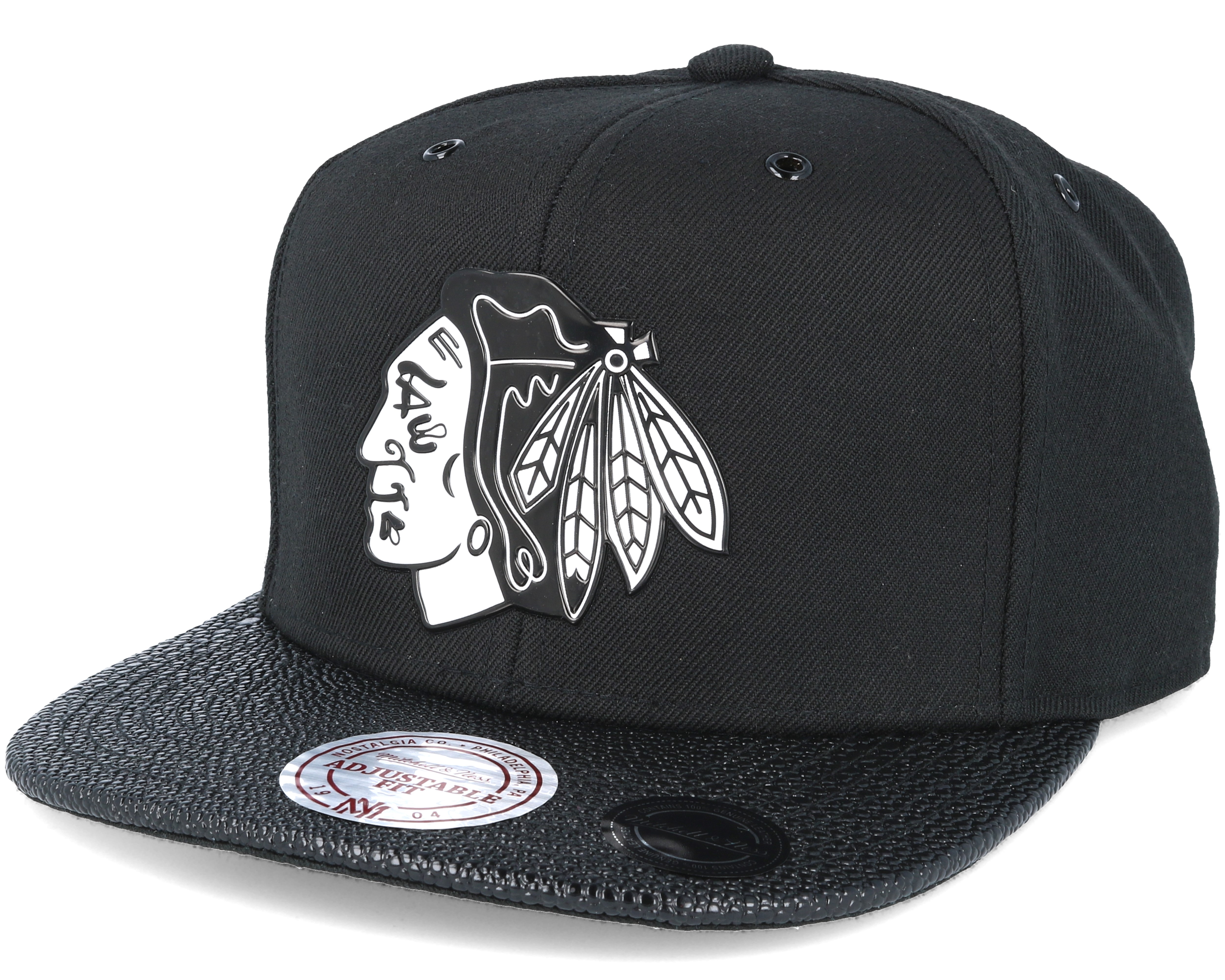Chicago Blackhawks Ultimate Black Snapback Mitchell & Ness caps