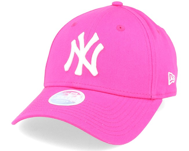 New York Yankees Womens Fashion Essential 9Forty Pink/White Adjustable