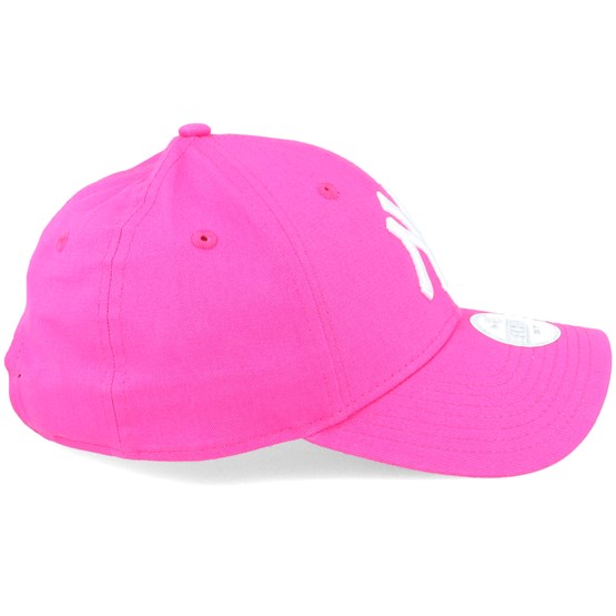 New York Yankees Womens Fashion Essential 9Forty Pink/White Adjustable