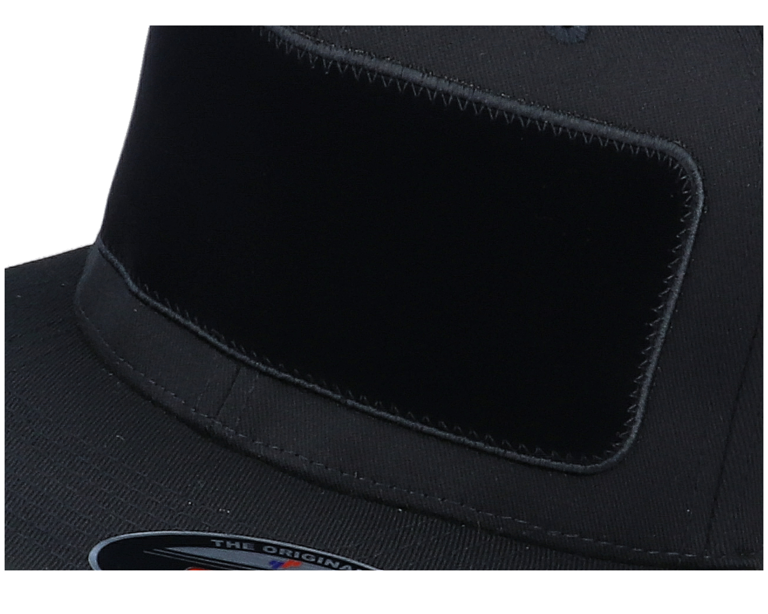 Velvet Patch Flat Brim Black Fitted Hatstore caps